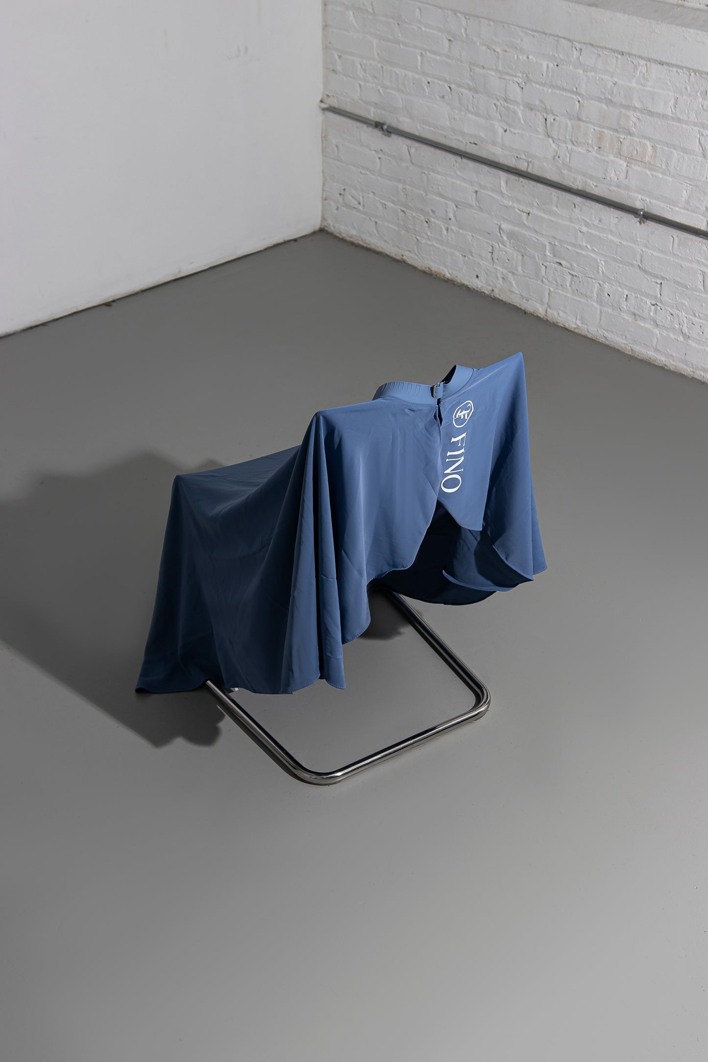 FINO RUBBER NECK CAPES